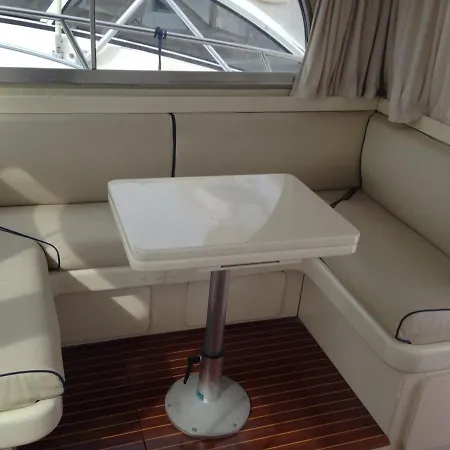 Charter Boat And Breakfast Båthotell Sanremo